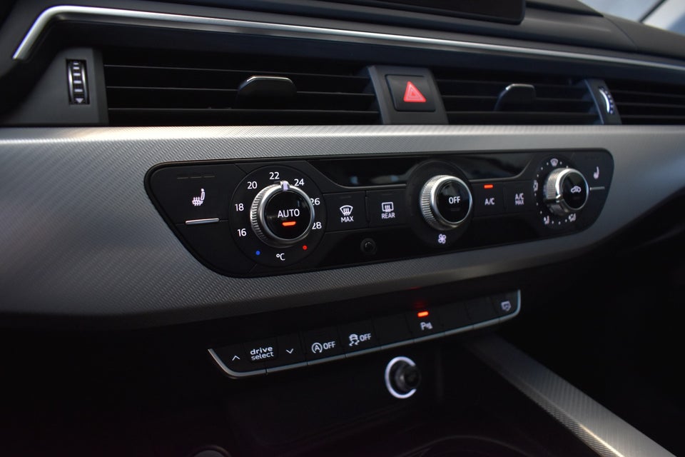 Audi A4 40 TFSi Sport Prestige Avant S-tr. 5d