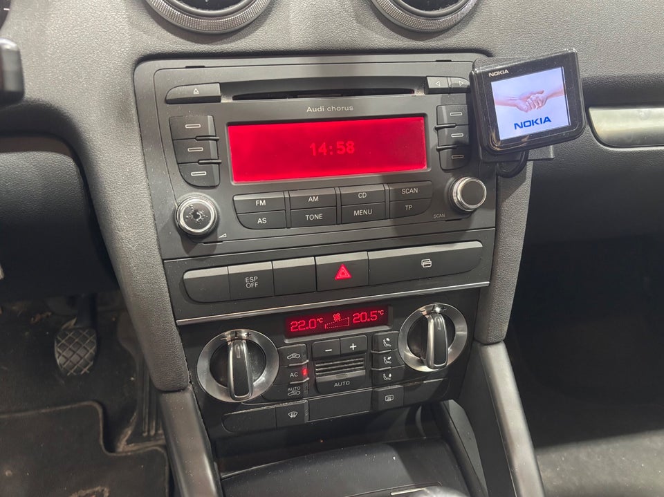 Audi A3 2,0 TDi 140 Ambiente Sportback 5d