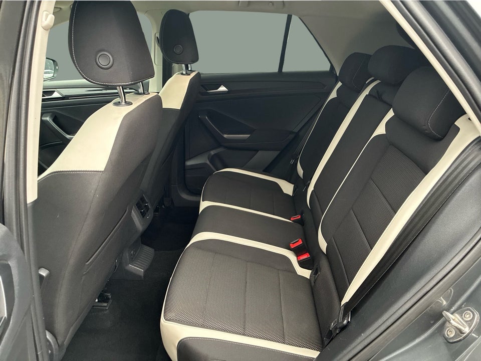 VW T-Roc 2,0 TDi 150 Sport DSG 5d