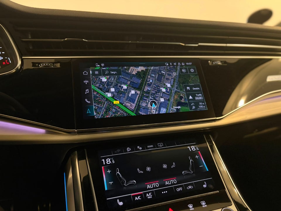 Audi Q7 55 TFSi e S-line quattro Tiptr. 5d