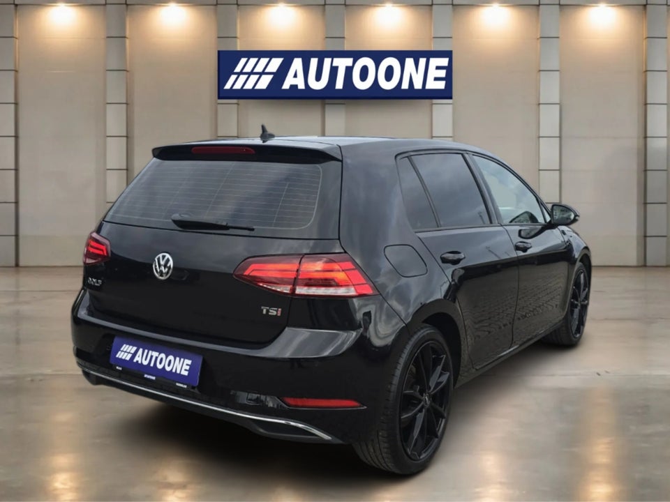 VW Golf VII 1,4 TSi 125 Comfortline 5d