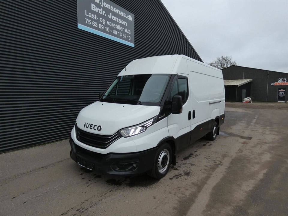 Iveco Daily 3,0 35S18 12m³ Van AG8