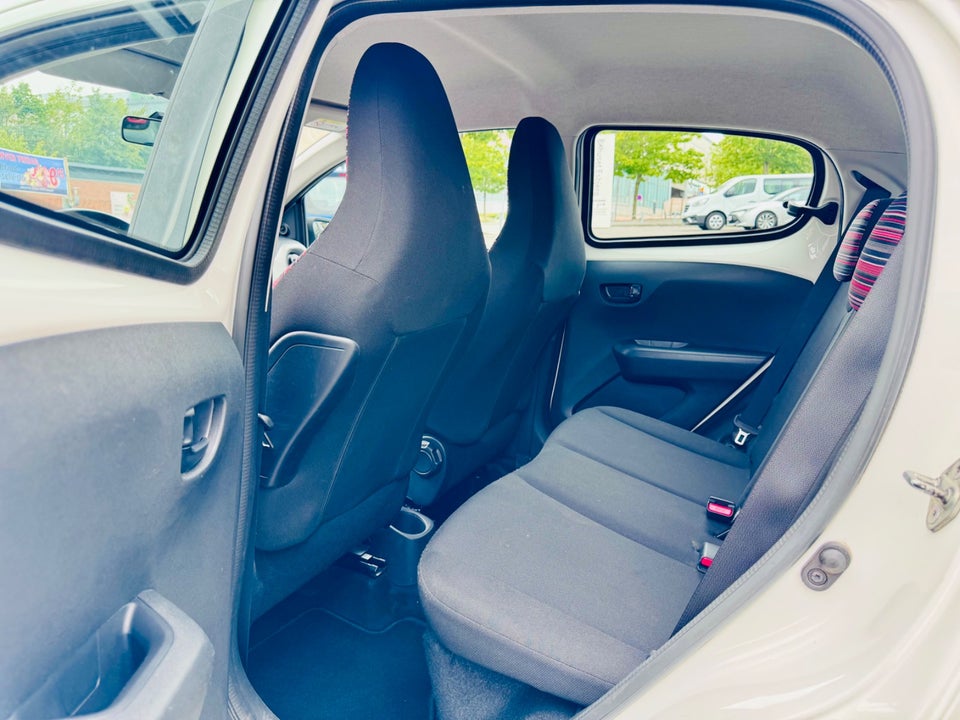 Citroën C1 1,2 PureTech Feel 5d