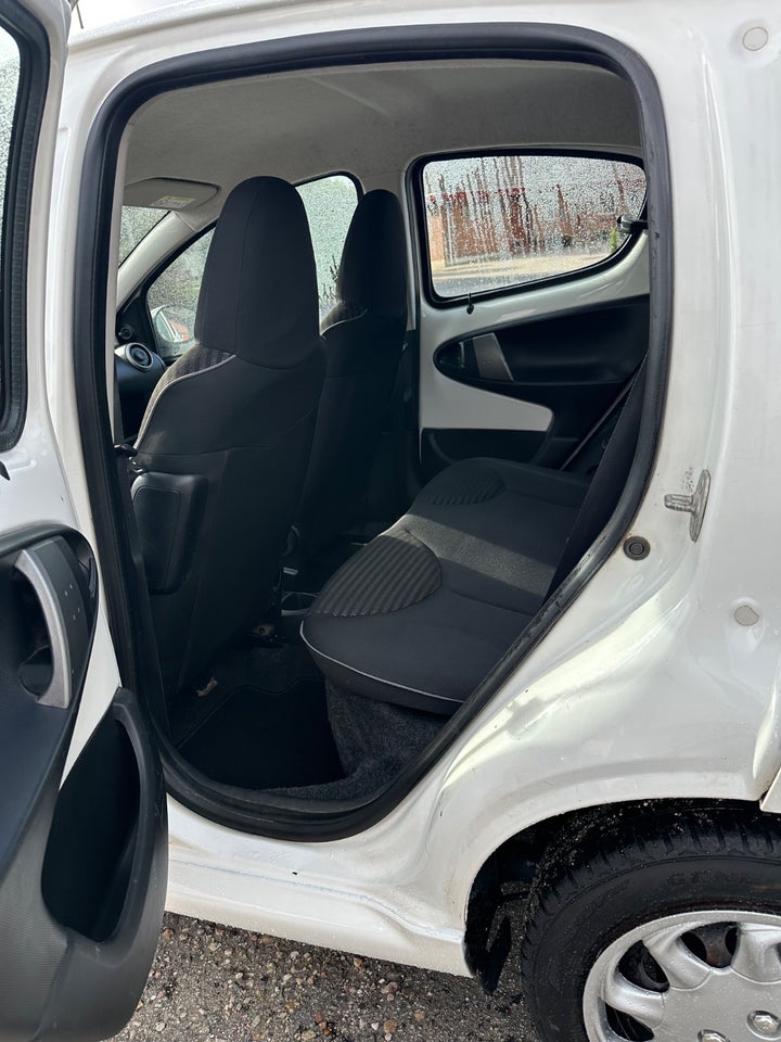 Peugeot 107 1,0 Champion Sport 5d