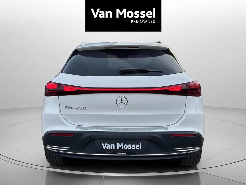 Mercedes EQA250 Progressive Advance 5d