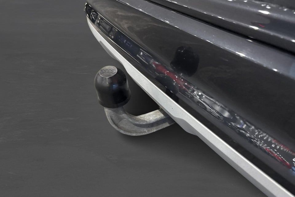 Audi Q2 35 TFSi Prestige S-tr. 5d