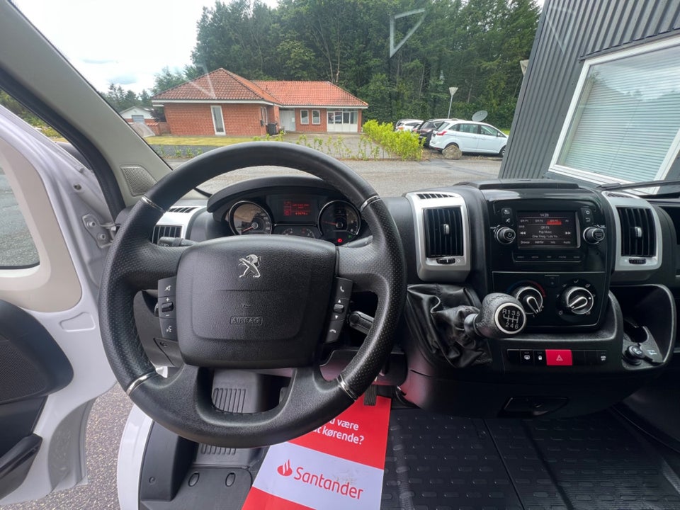 Peugeot Boxer 333 2,2 BlueHDi 165 L2H1 Premium