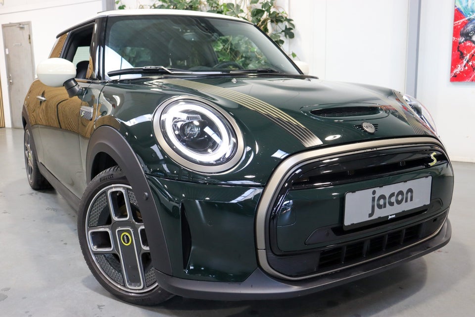 MINI Cooper SE Resolute Edition 3d