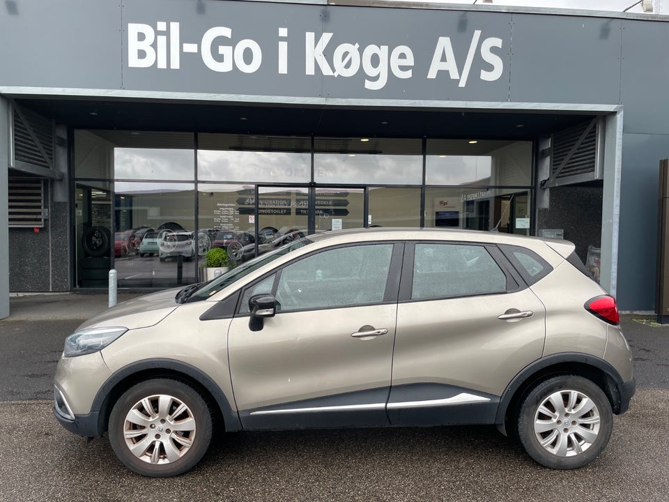 Renault Captur 1,2 TCe 120 Expression EDC 5d