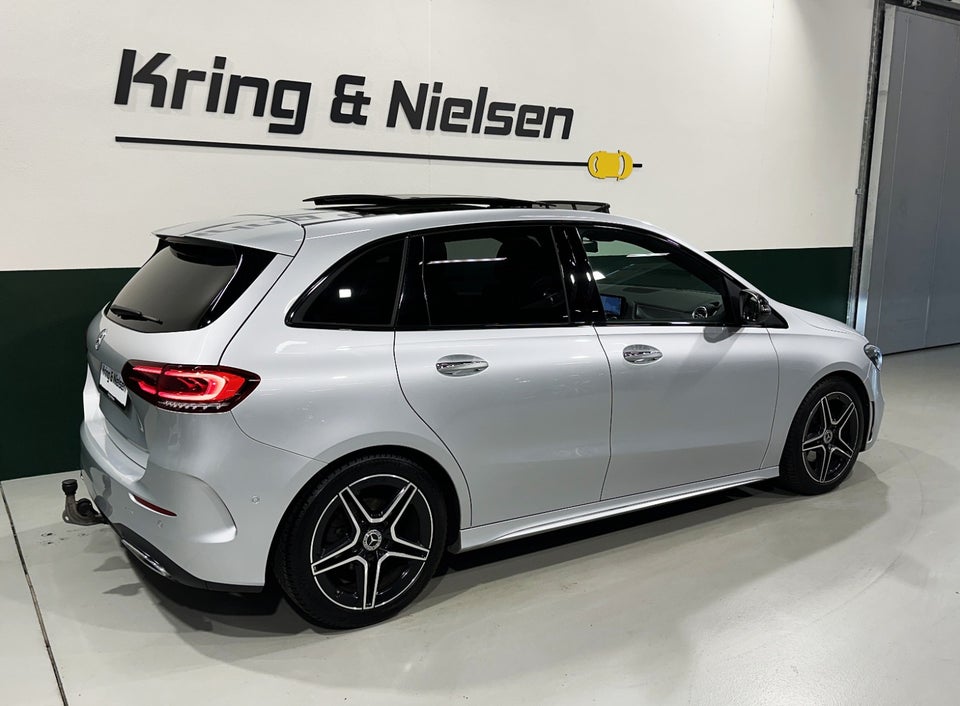 Mercedes B200 d 2,0 AMG Line aut. 5d