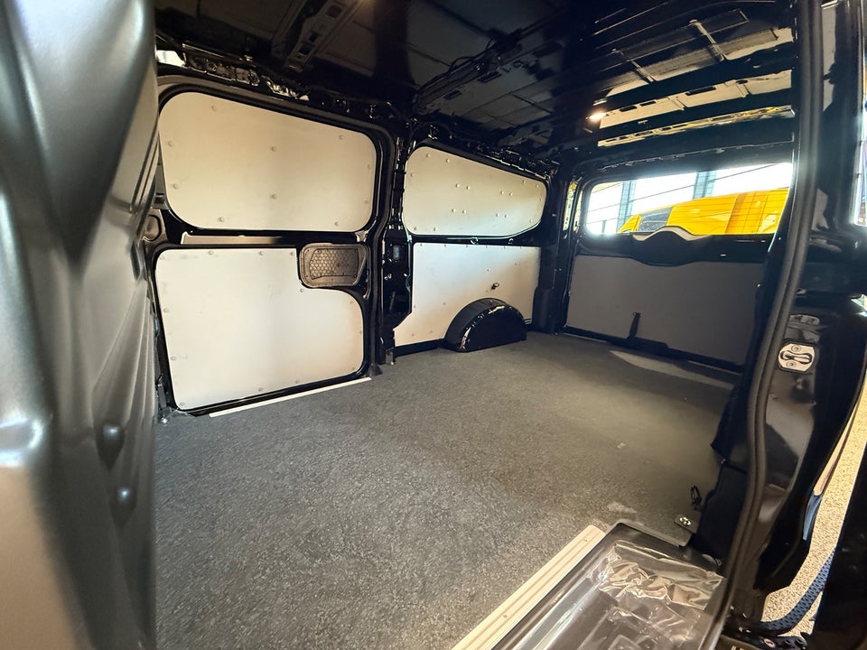 VW Transporter 2,0 TDi 170 PanAmericana Kassevogn aut. LWB