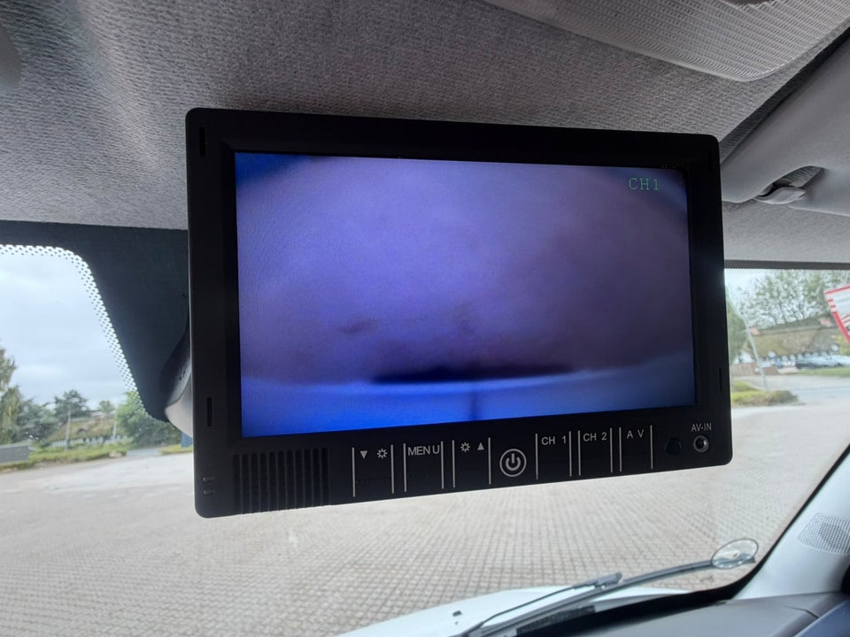 Iveco Daily 2,3 35S16 16m³ Van AG8