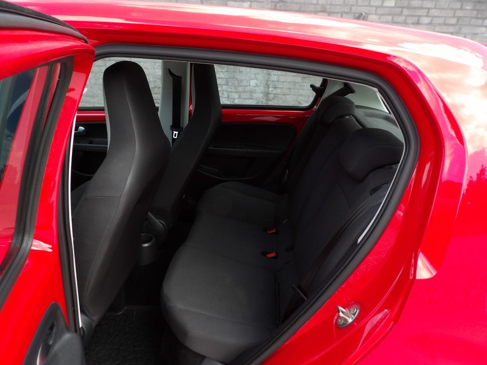 VW Up! 1,0 MPi 60 Move Up! BMT 5d