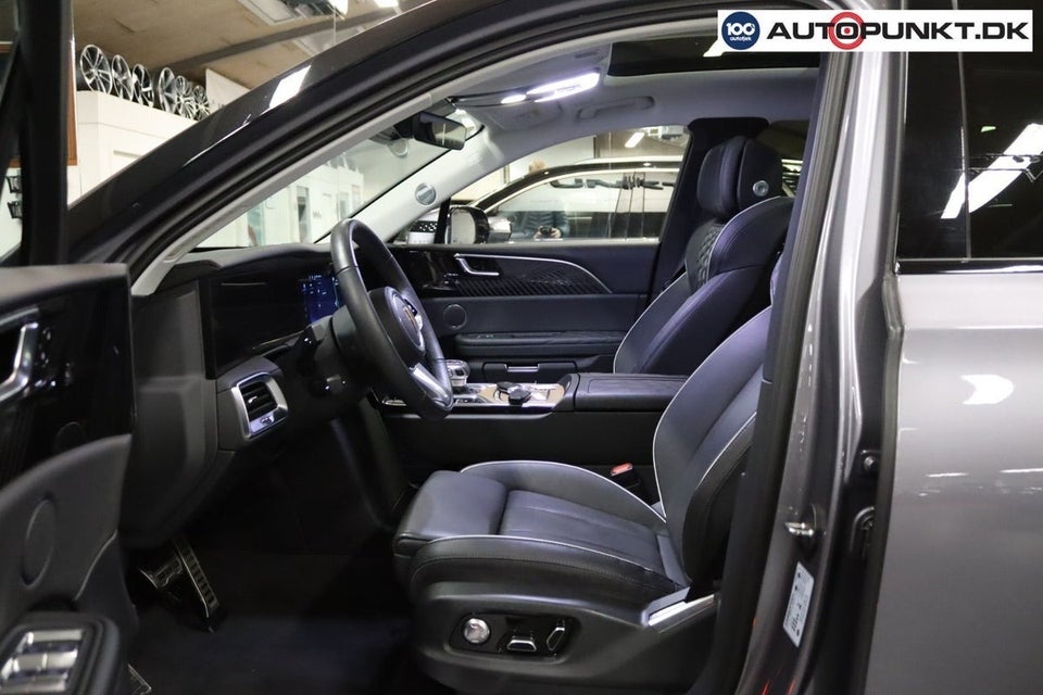 Hongqi E-HS9 99 Exclusive 5d
