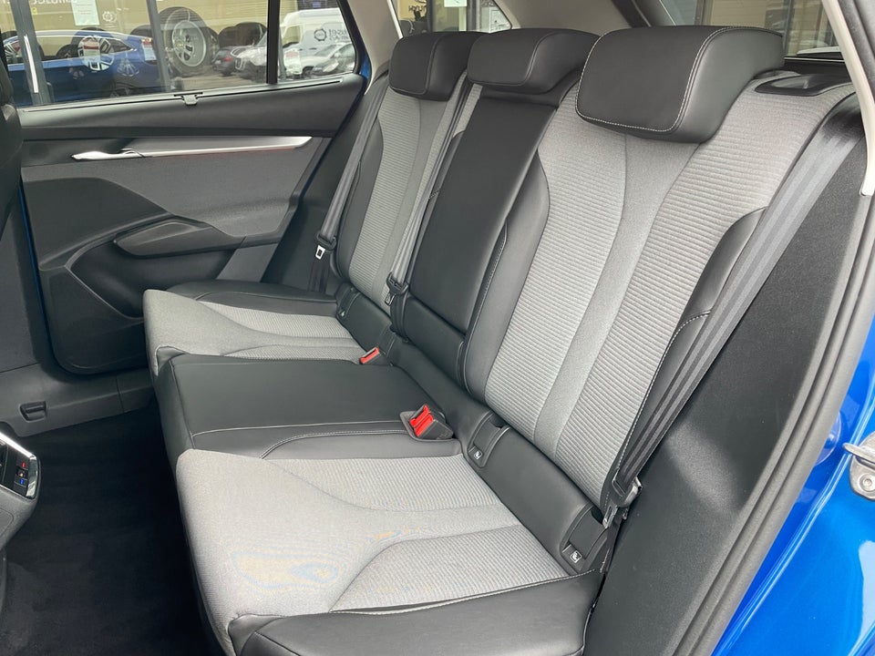 Skoda Enyaq 80 iV Clever 5d