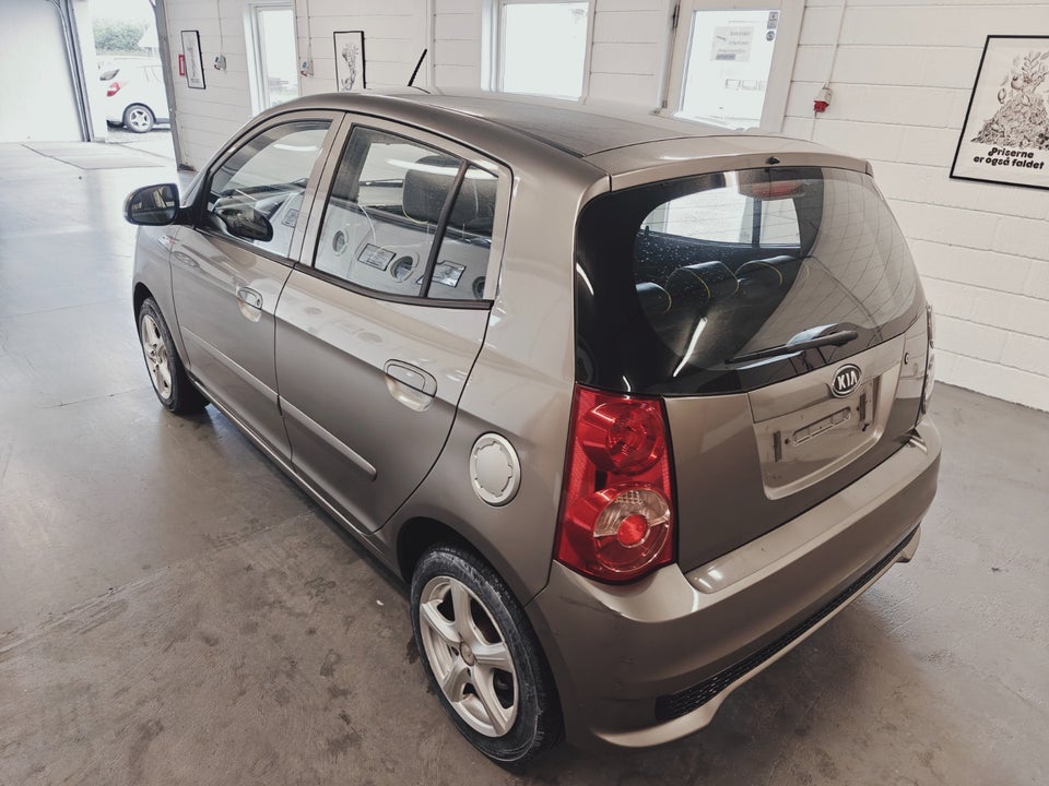 Kia Picanto 1,1 Sport 5d