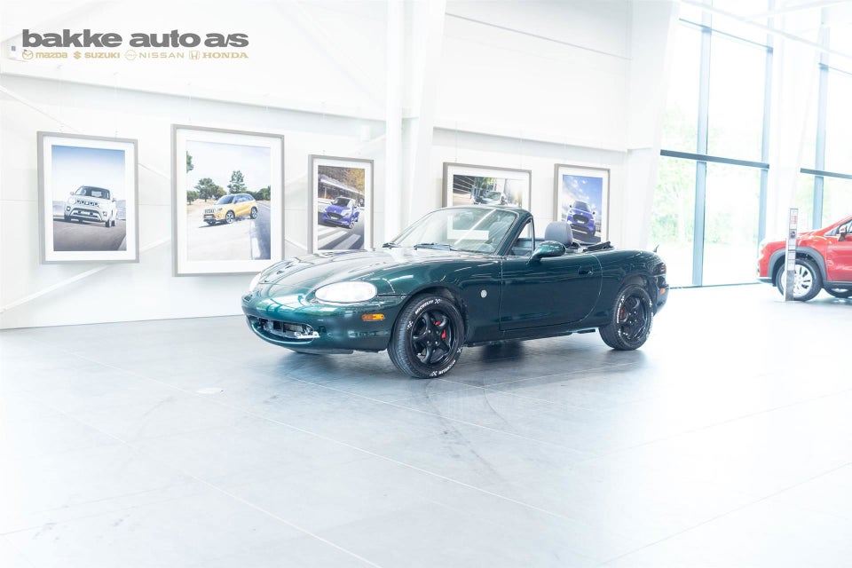 Mazda MX-5 1,6  2d