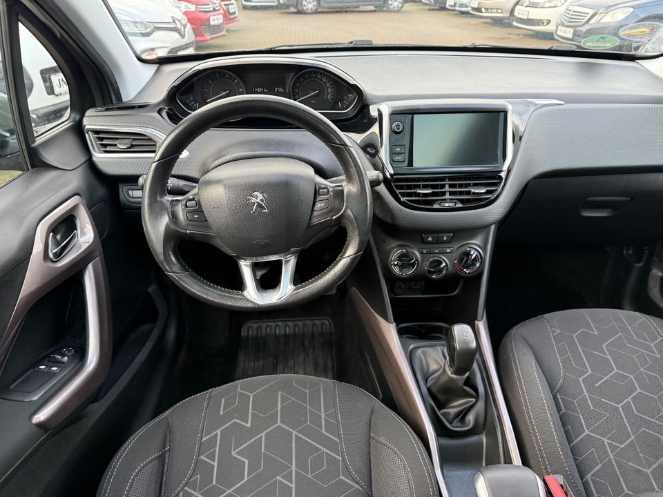 Peugeot 2008 1,2 VTi 82 Allure 5d