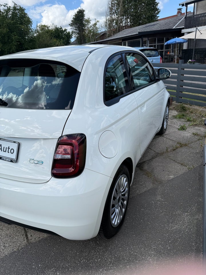 Fiat 500e 42 Icon 3d