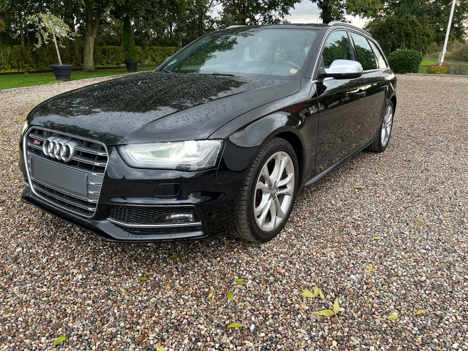 Audi S4 3,0 TFSi Avant quattro S-tr. 5d