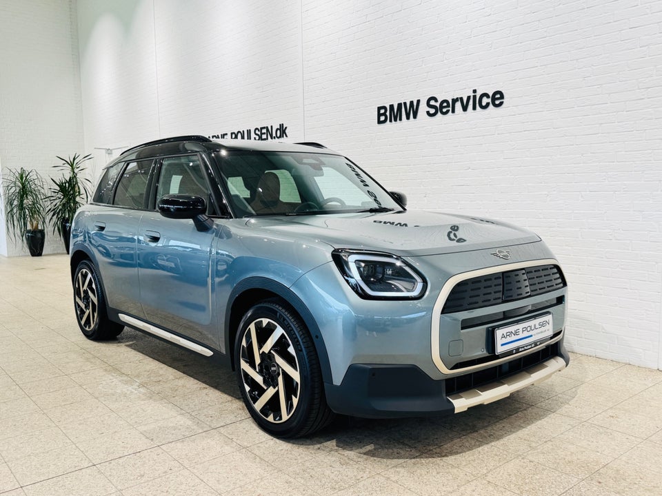 MINI Countryman E Favoured Trim M 5d