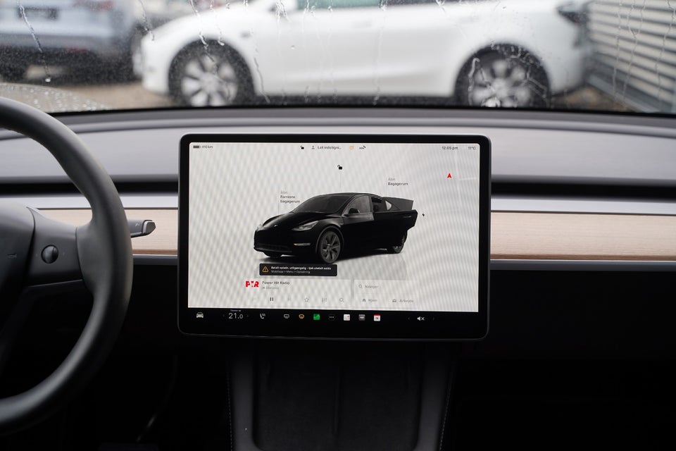 Tesla Model Y Long Range AWD 5d