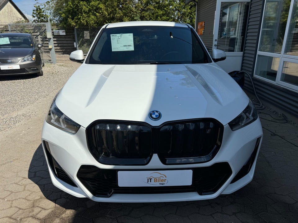 BMW iX1 xDrive30 M-Sport Premium 5d