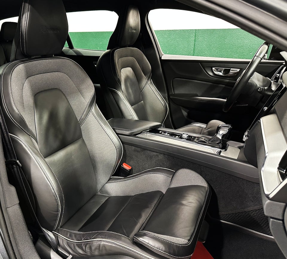 Volvo V60 2,0 D4 190 R-Design aut. 5d