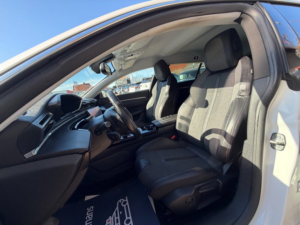 Peugeot 508 1,5 BlueHDi 130 Active SW 5d