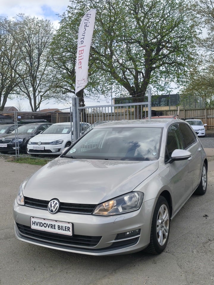VW Golf VII 2,0 TDi 150 Comfortline BMT 5d
