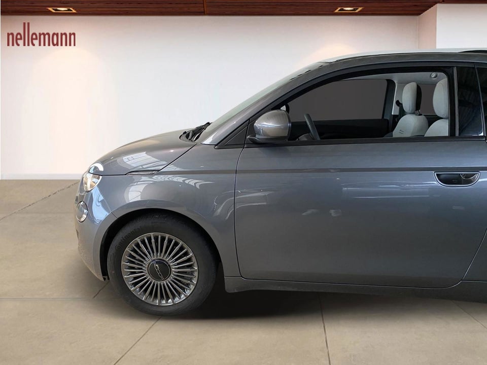 Fiat 500e 42 Icon Cabrio 2d