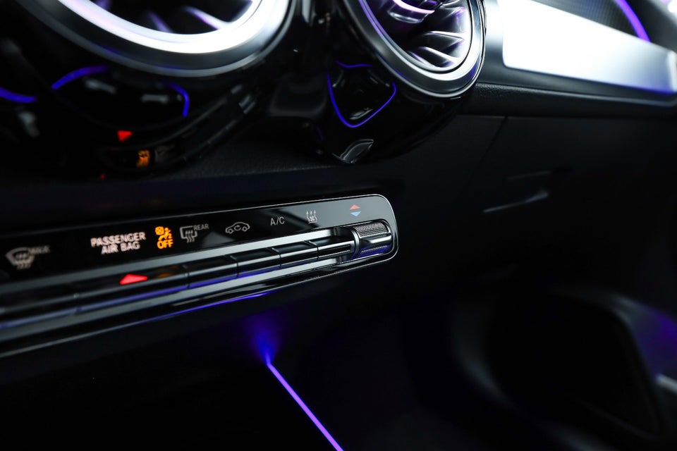 Mercedes EQB300 4Matic 7prs 5d