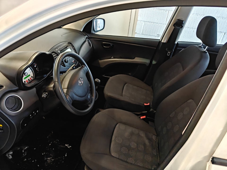 Hyundai i10 1,1 Comfort 5d
