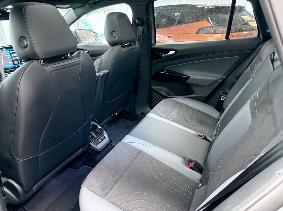 VW ID.4 77 Style+ 5d