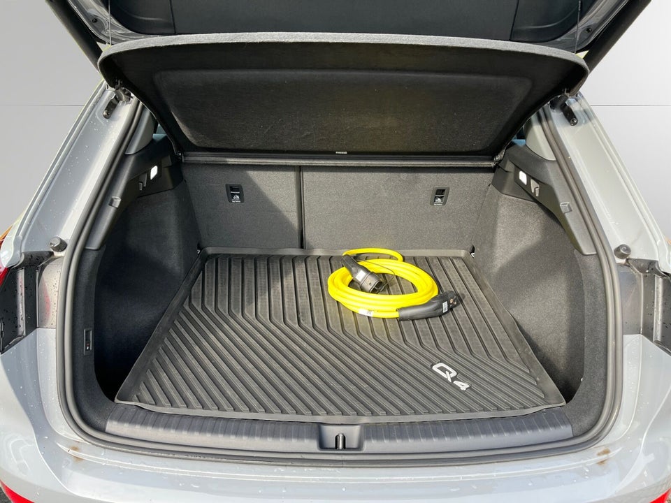 Audi Q4 e-tron 40 Attitude 5d