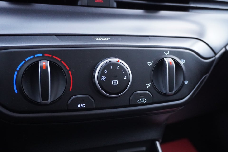 Hyundai i20 1,0 T-GDi Essential 5d