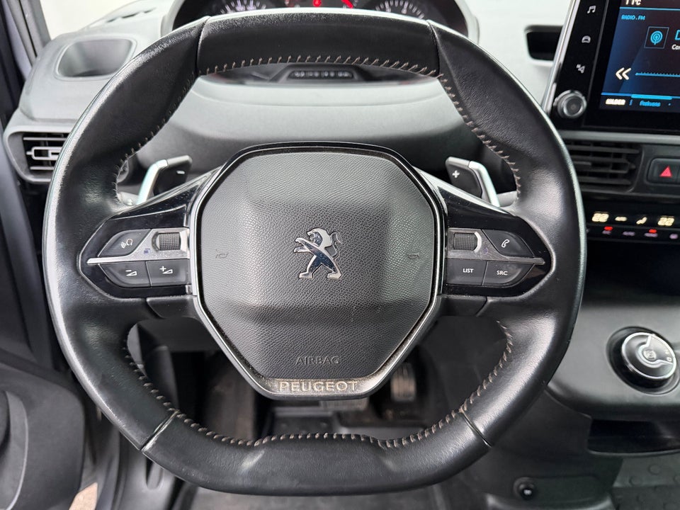 Peugeot Partner 1,5 BlueHDi 130 L2V2 Ultimate EAT8 Van