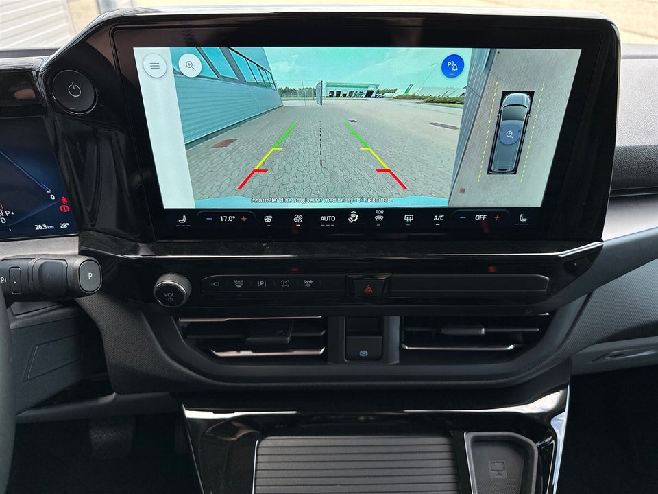 Ford E-Tourneo Custom 340L 64 Titanium X