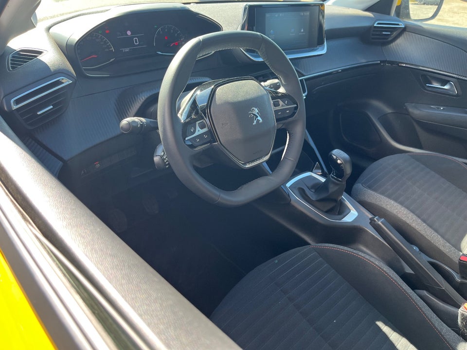 Peugeot 208 1,2 PureTech 75 Platin 5d
