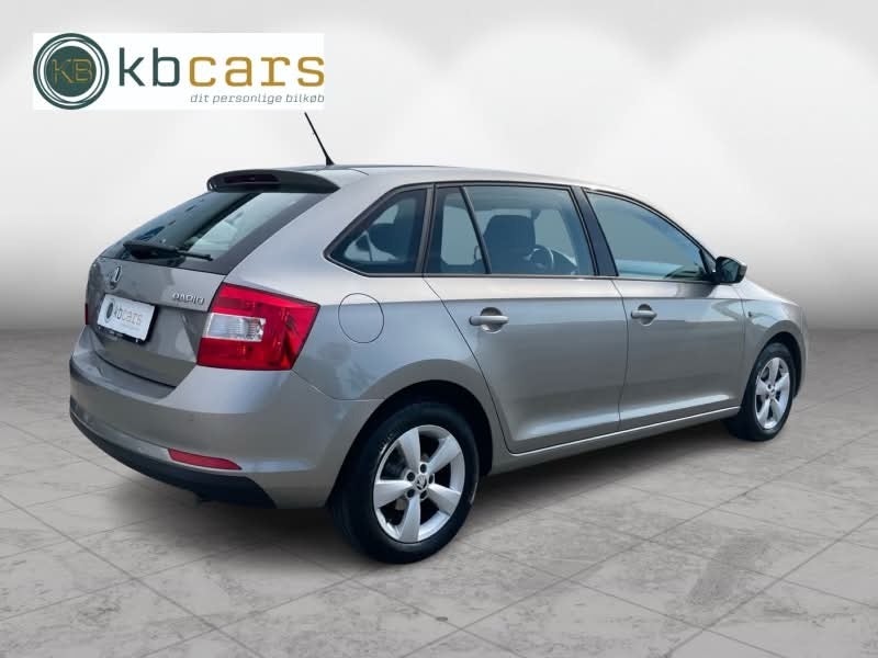 Skoda Rapid 1,4 TSi 122 Elegance Spaceback DSG GreenTec 5d