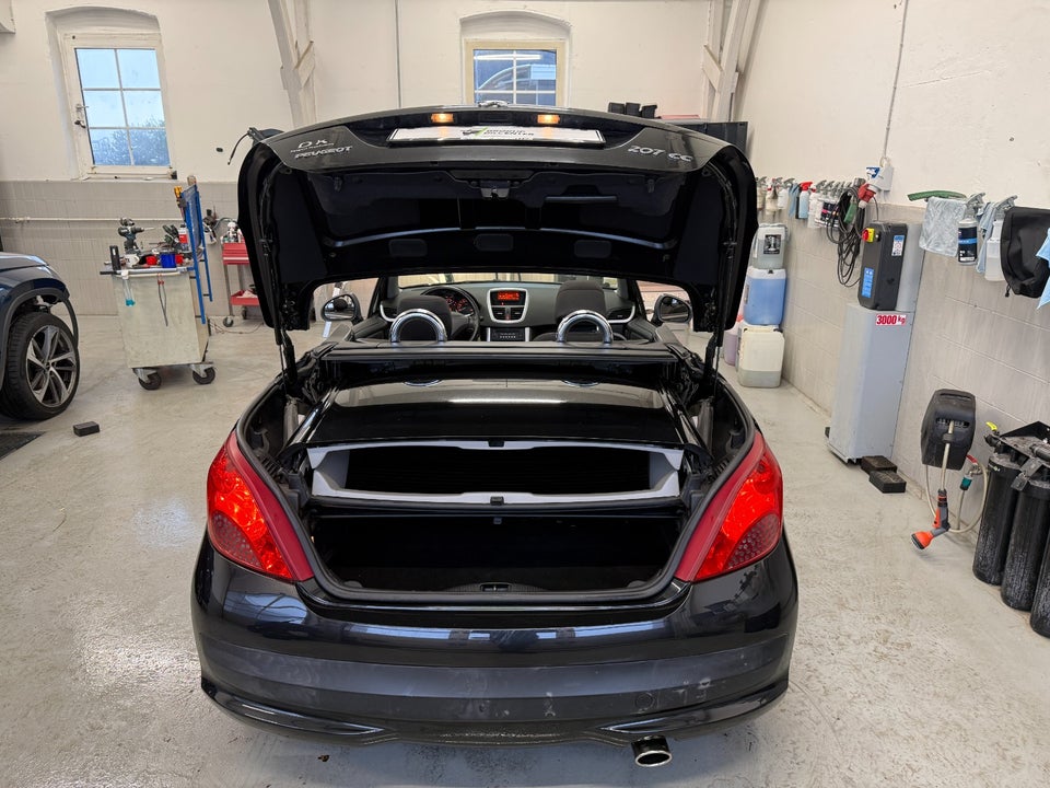 Peugeot 207 1,6 CC 2d