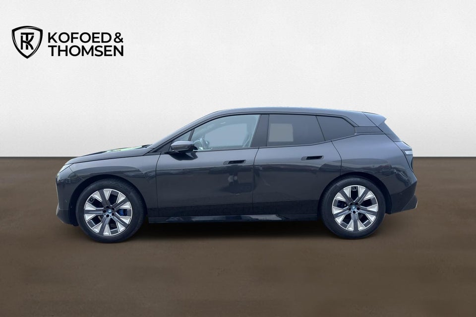 BMW iX xDrive40 5d