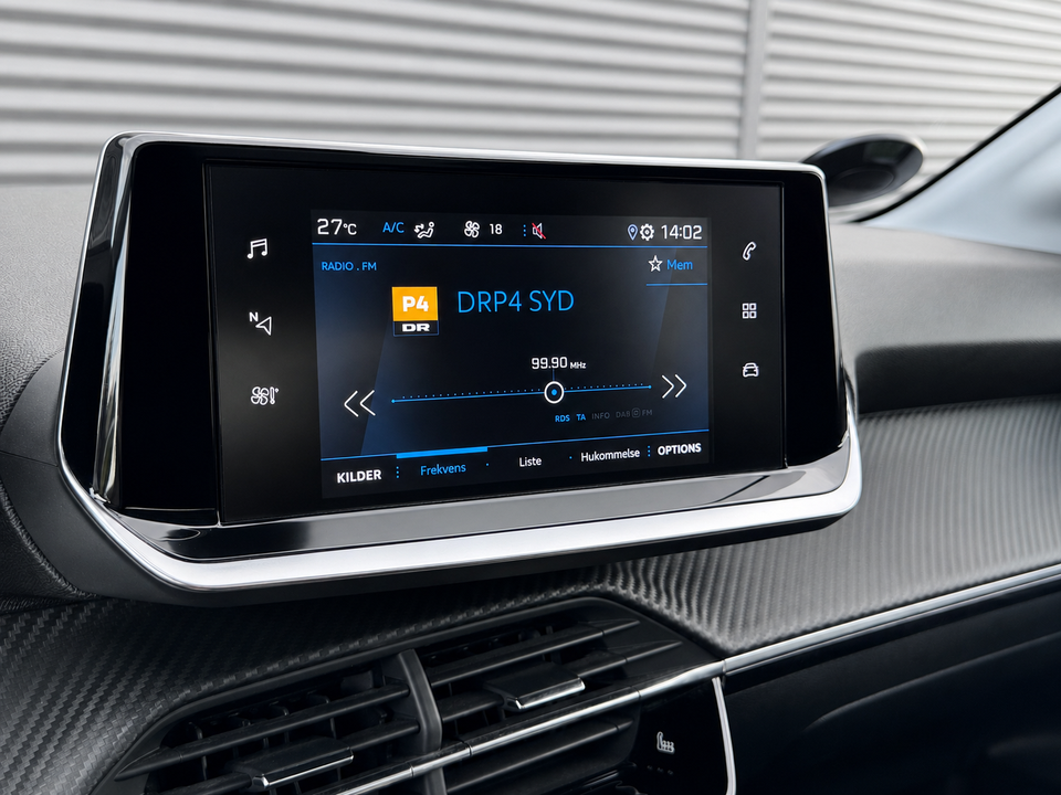 Peugeot 208 1,2 PureTech 100 Allure Sky 5d