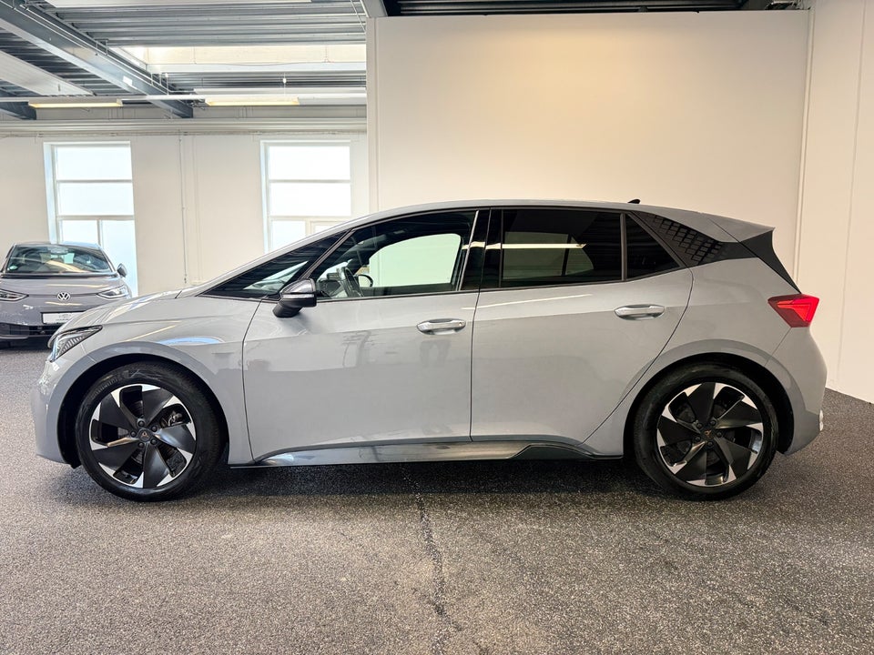 Cupra Born 58  5d
