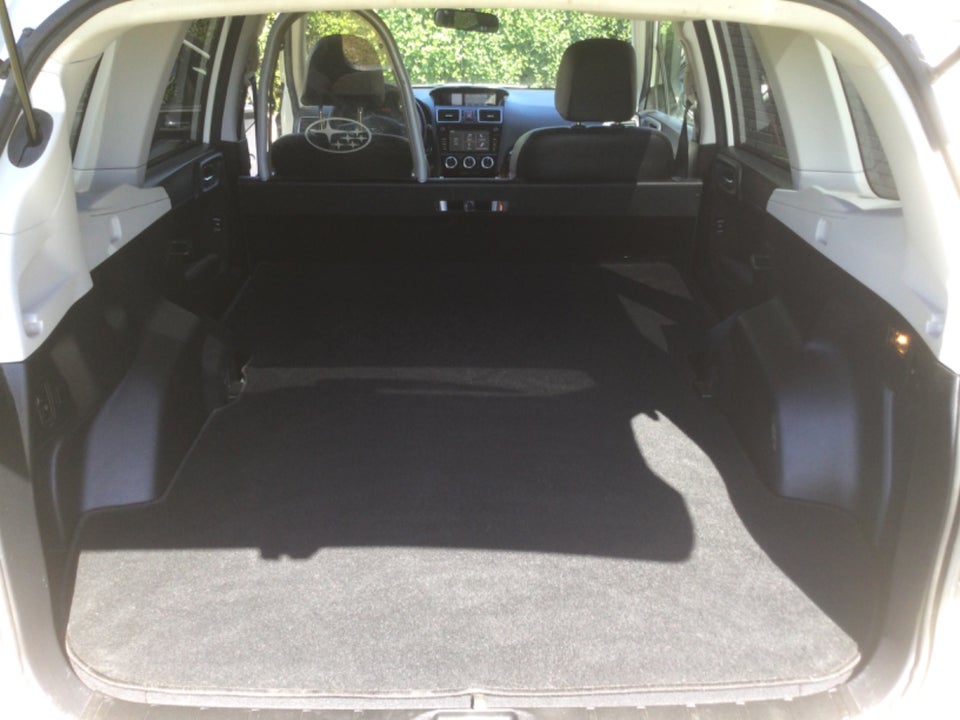 Subaru Forester 2,0 D XE CVT AWD Van 5d