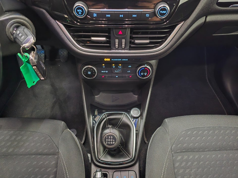 Ford Fiesta 1,0 EcoBoost Titanium 5d