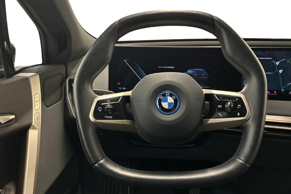 BMW iX xDrive40 Sport 5d