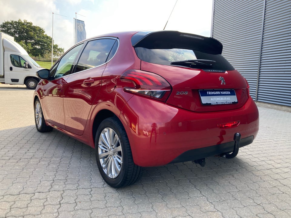 Peugeot 208 1,6 BlueHDi 100 Desire 5d