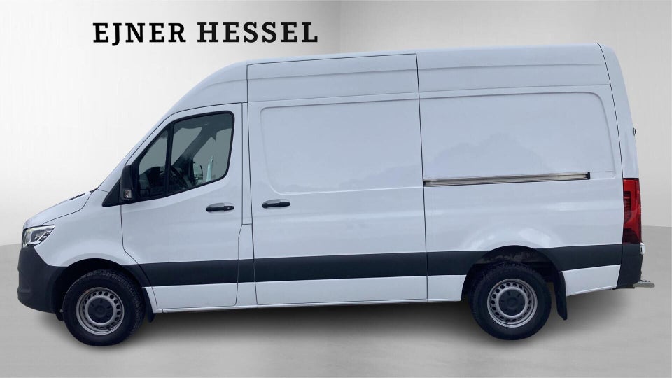 Mercedes Sprinter 317 2,0 CDi A2 Kassevogn aut. RWD