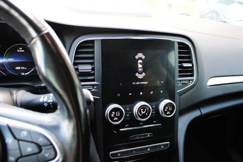 Renault Megane IV 1,6 E-Tech Intens Sport Tourer 5d